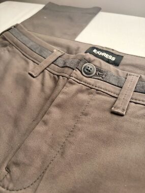 Express Gray 28x28 Cotton Blend Chino Dress Work Pants Super Skinny Comfort